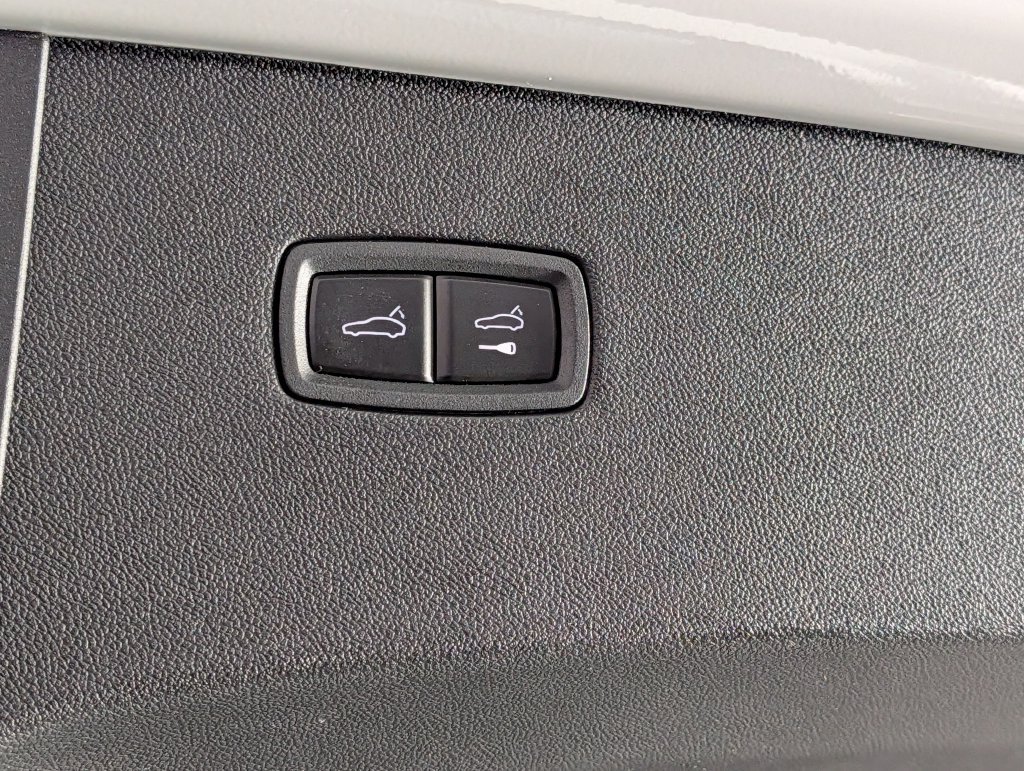 Certified 2026 Porsche Cayenne Coupe AWD/4WD image 18