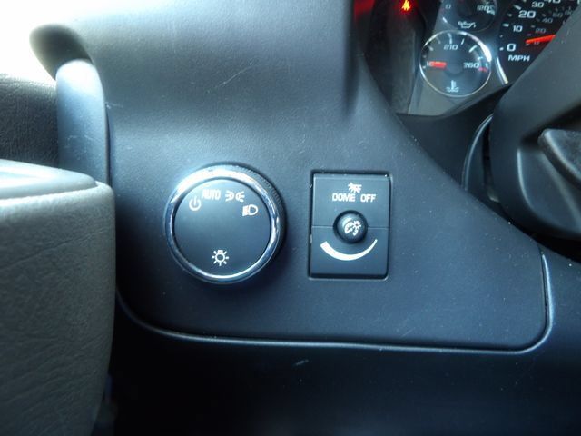 Used 2019 Chevrolet Express 2500 w/ Driver Convenience Package RWD image 19