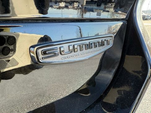 Used 2024 Jeep Grand Cherokee L Summit image 10