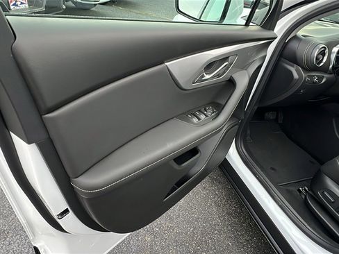 New 2026 Chevrolet Blazer LT image 11