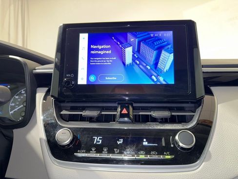 Certified 2024 Toyota Corolla LE image 24