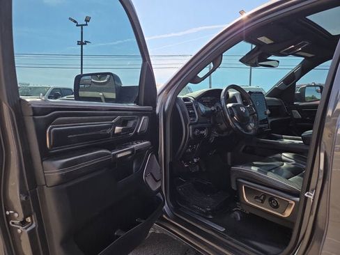 Used 2019 RAM 1500 Limited AWD/4WD image 7