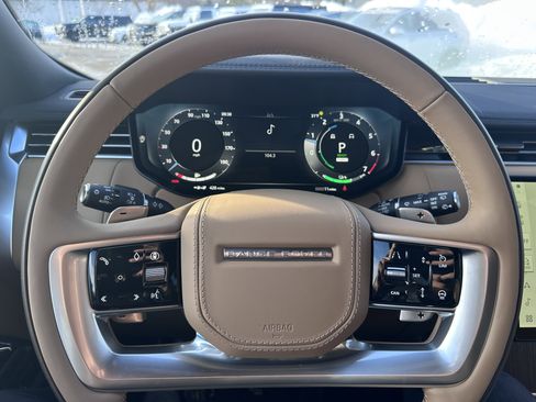 New 2026 Land Rover Range Rover SE image 7