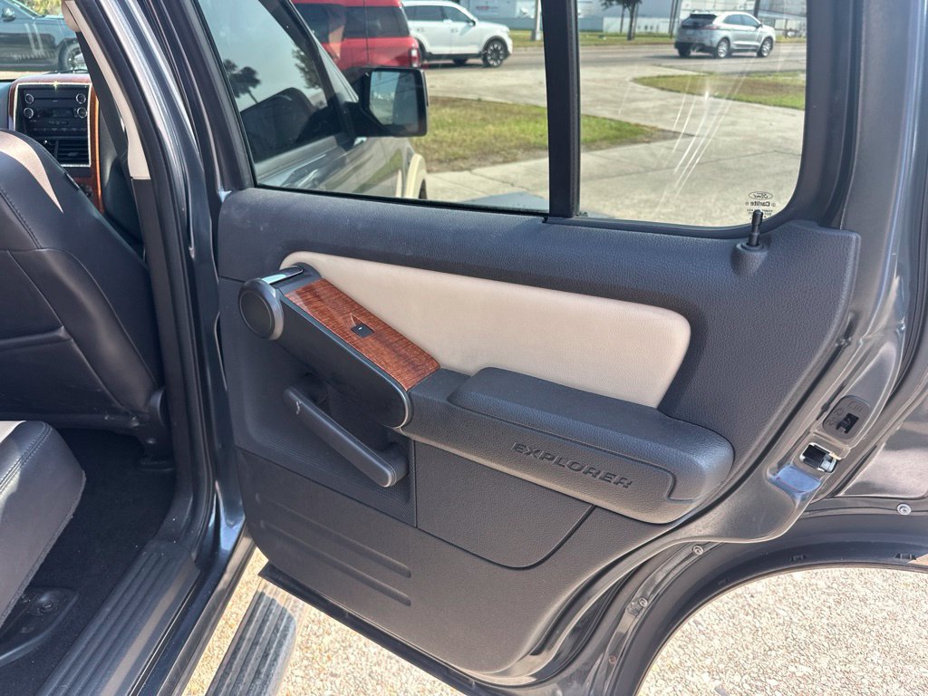 Used 2010 Ford Explorer Eddie Bauer RWD image 13