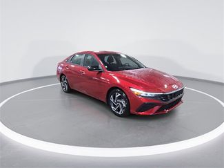 New 2025 Hyundai Elantra Sport video 2