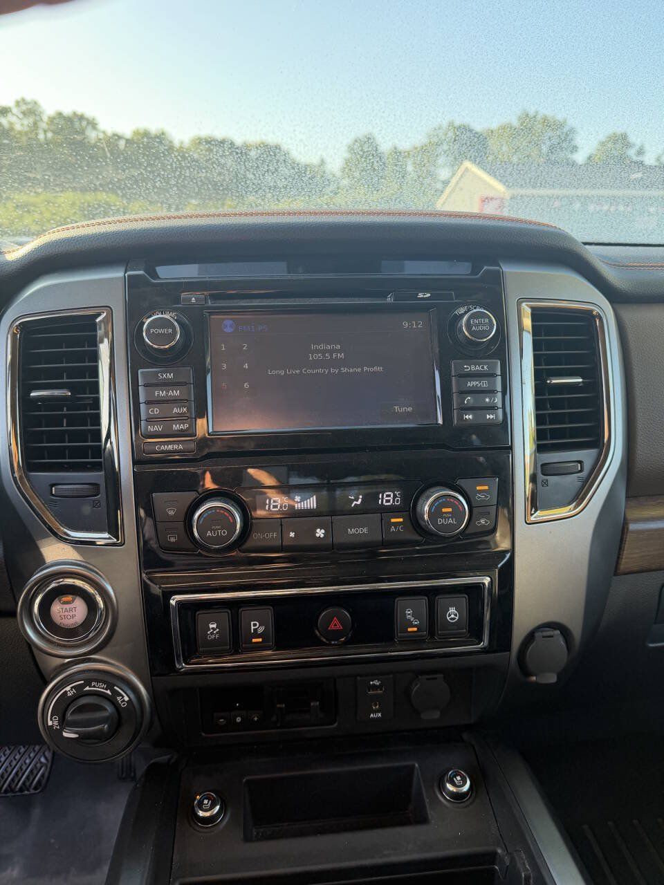 Used 2016 Nissan Titan Platinum Reserve AWD/4WD image 10