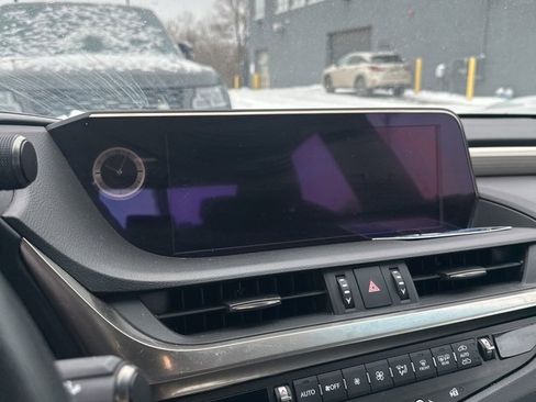 Used 2021 Lexus ES 350 F Sport w/ Accessory Package image 32