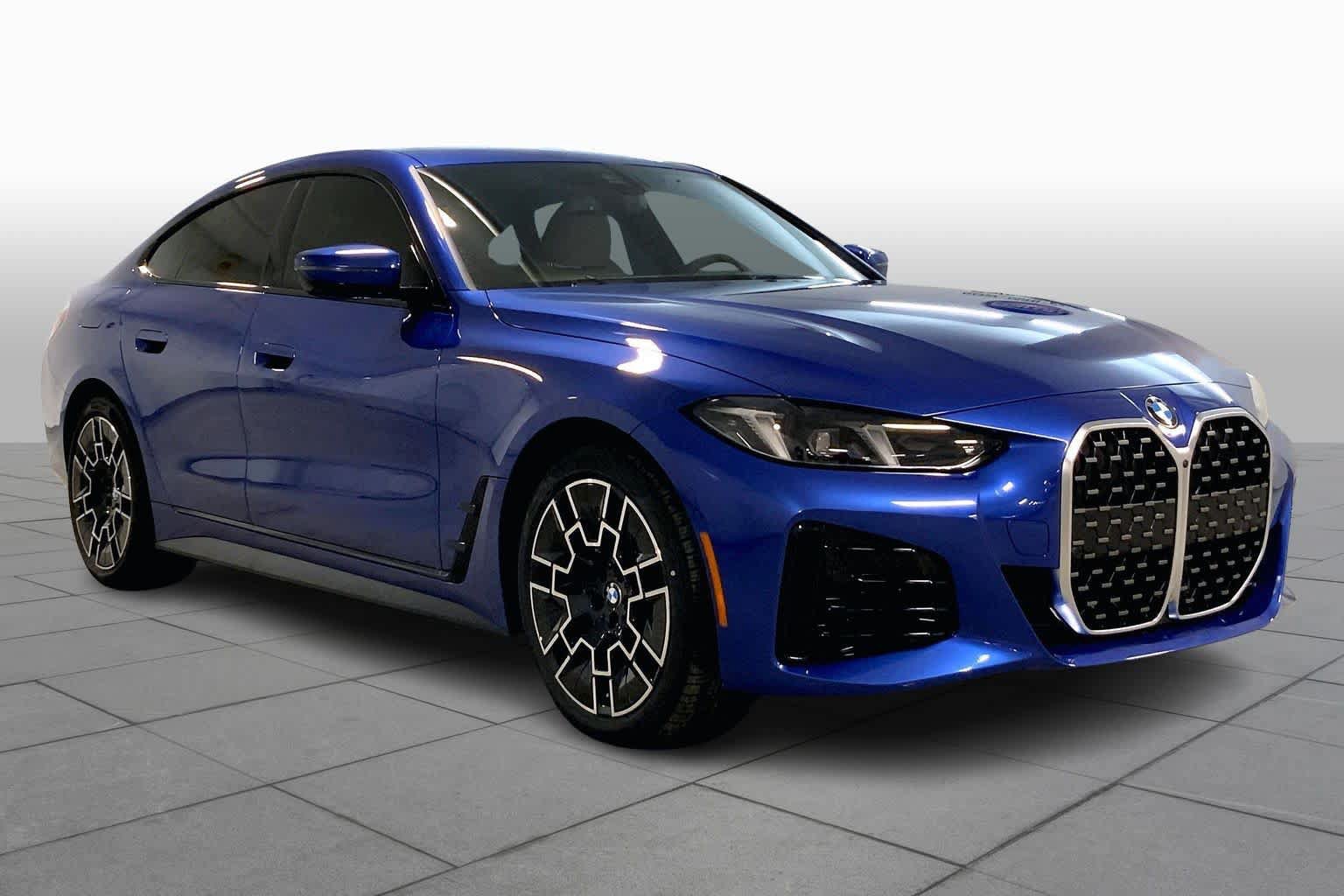 New 2026 BMW 430i xDrive w/ M Sport Package AWD/4WD image 2