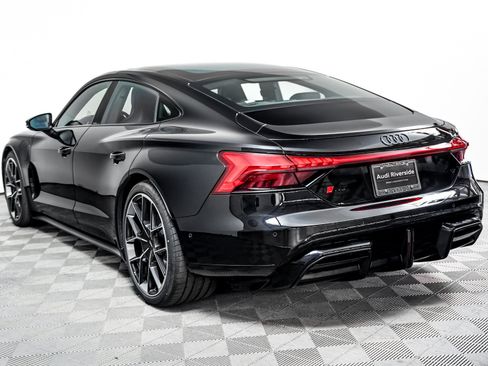 New 2026 Audi RS e-tron GT performance AWD/4WD image 2