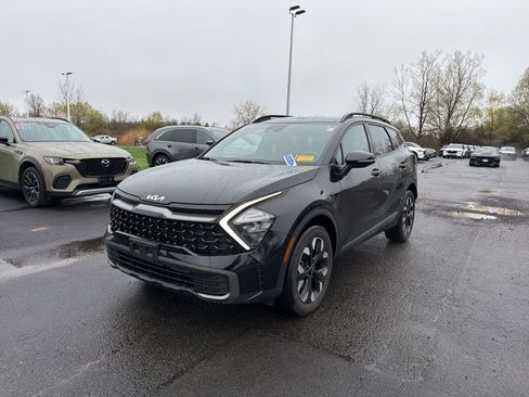 Used 2023 Kia Sportage X-Line w/ X-Line Premium Package image 3