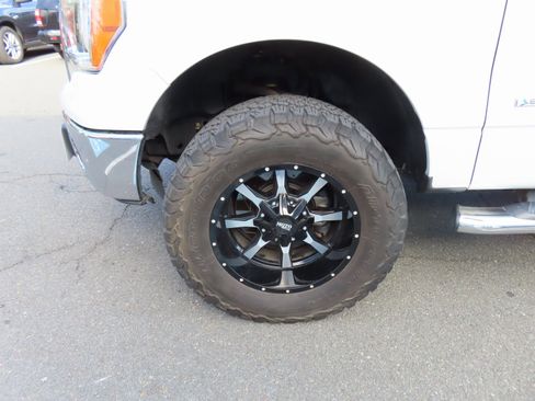 Used 2014 Ford F150 XLT w/ Equipment Group 302A Luxury image 13