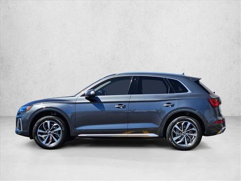 Used 2023 Audi Q5 2.0T Premium w/ Convenience Package AWD/4WD image 9