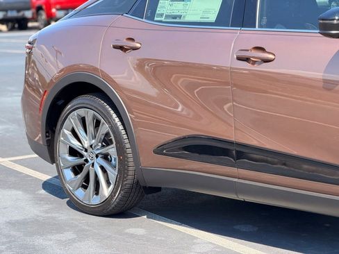 New 2026 Toyota Crown AWD/4WD image 4