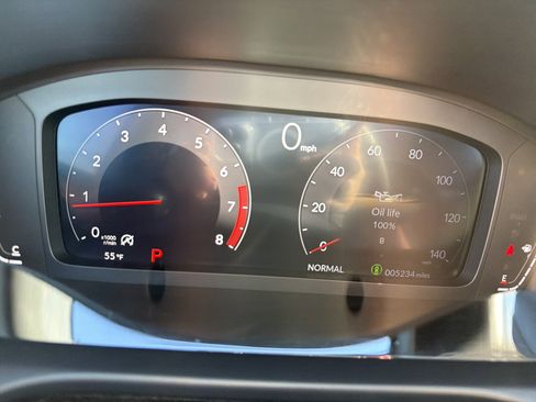 Certified 2025 Acura ADX A-Spec image 21