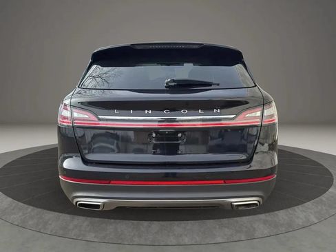 Used 2021 Lincoln Nautilus Reserve FWD image 5