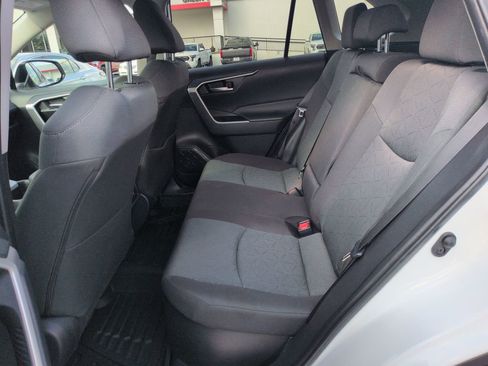Certified 2025 Toyota RAV4 XLE AWD/4WD image 25