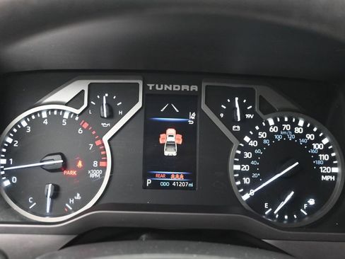 Used 2024 Toyota Tundra SR5 w/ SR5 Convenience Package AWD/4WD image 16