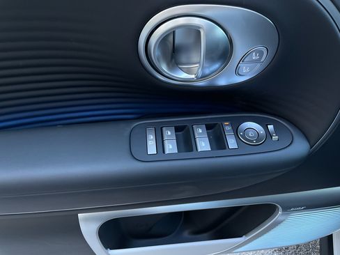 New 2026 Hyundai Ioniq 9 Limited image 12