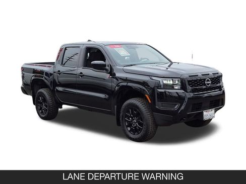 Certified 2026 Nissan Frontier SV w/ All-Weather Content Package AWD/4WD image 2