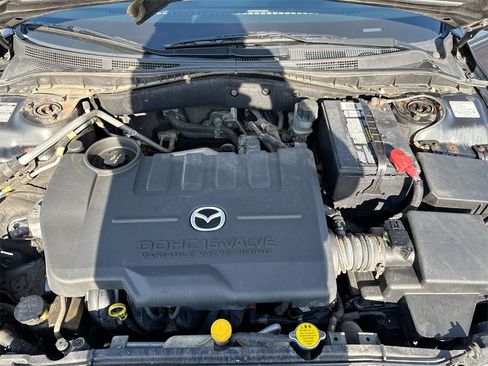 Used 2004 MAZDA MAZDA6 i image 24