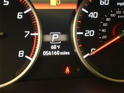 Used 2019 Acura ILX image 3