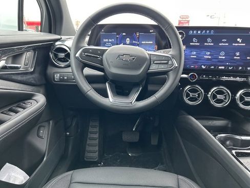 New 2026 Chevrolet Blazer EV LT image 16