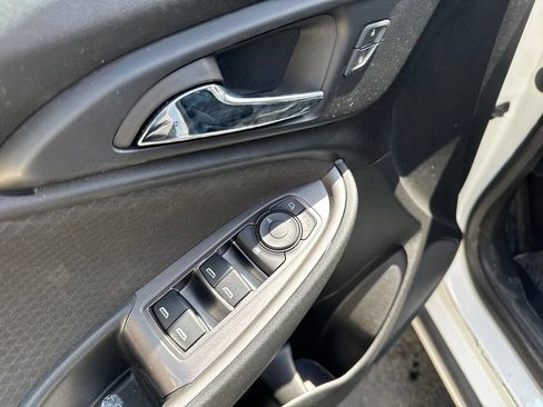 Used 2023 Chevrolet Malibu RS FWD image 19