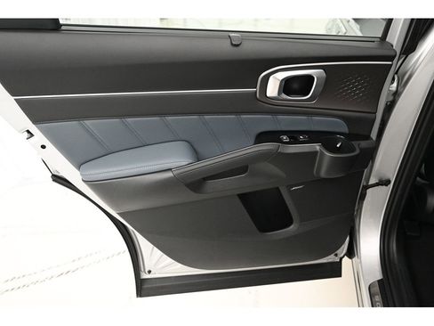 New 2025 Kia Sorento SX Prestige image 10