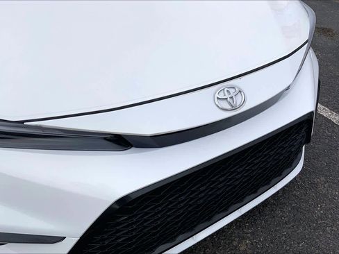 Used 2025 Toyota Corolla FX image 27