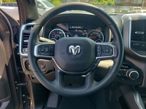 New 2026 RAM 1500 Express AWD/4WD image 14