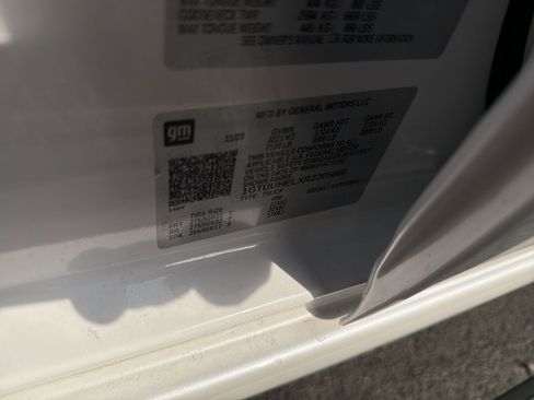 Used 2024 GMC Sierra 1500 Denali Ultimate image 30