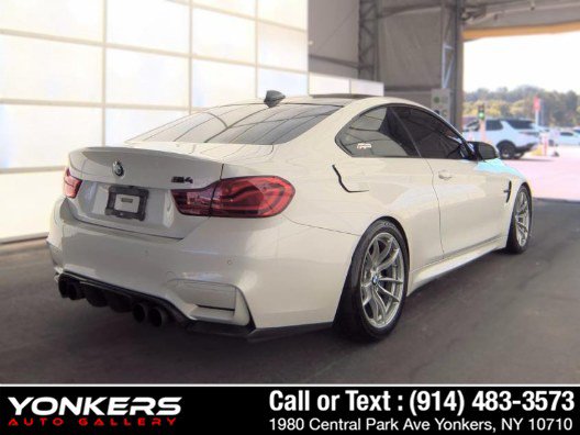 Used 2019 BMW M4 Coupe w/ Competition Package RWD image 3