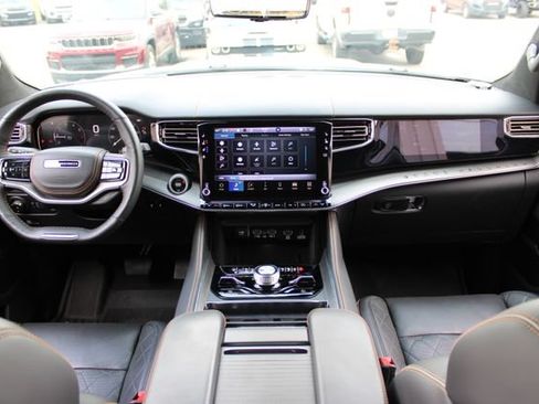 Used 2024 Jeep Grand Wagoneer Series III w/ Rear Seat Video Group 1 AWD/4WD image 53