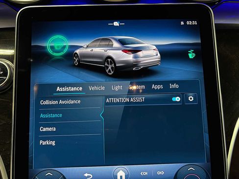 Used 2025 Mercedes-Benz C 300 4MATIC Sedan image 37