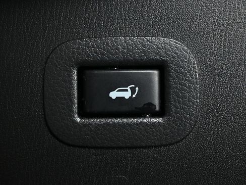 Used 2022 INFINITI QX80 Luxe w/ All-Season Package RWD image 29