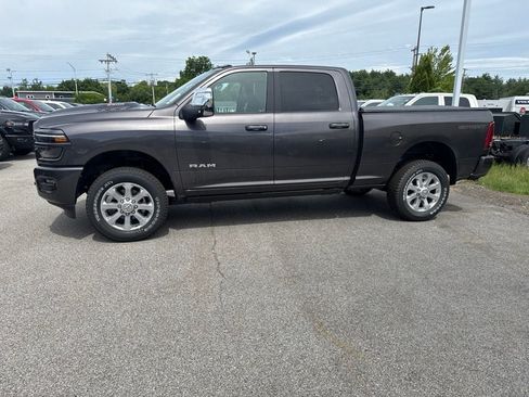 New 2026 RAM 2500 Laramie AWD/4WD image 2