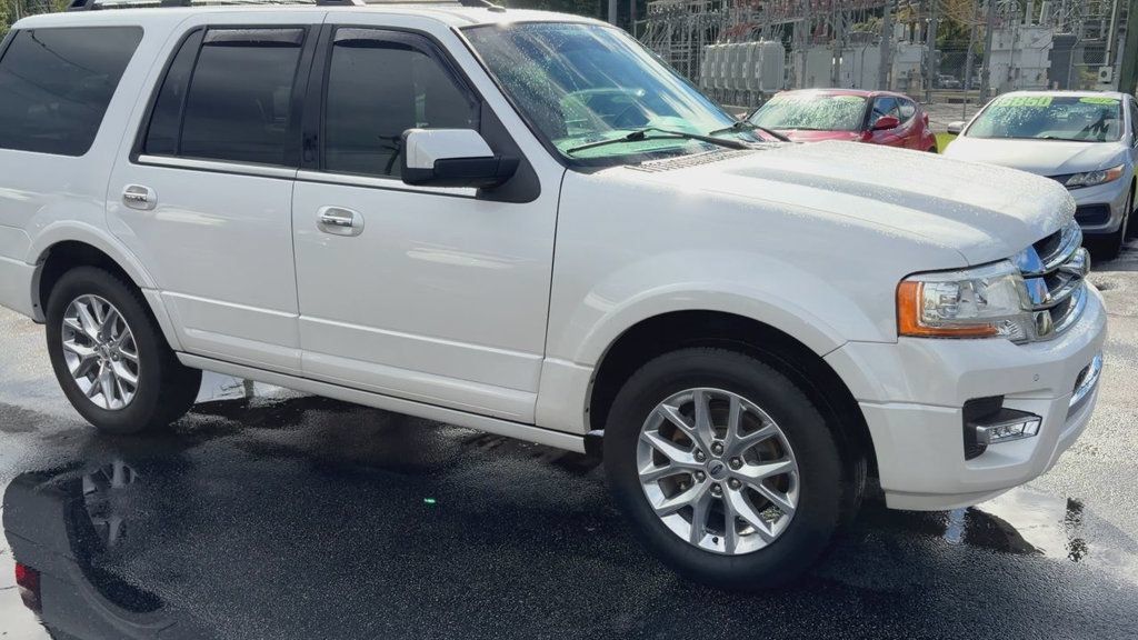 Used 2017 Ford Expedition Limited w/ Equipment Group 301A RWD image 2