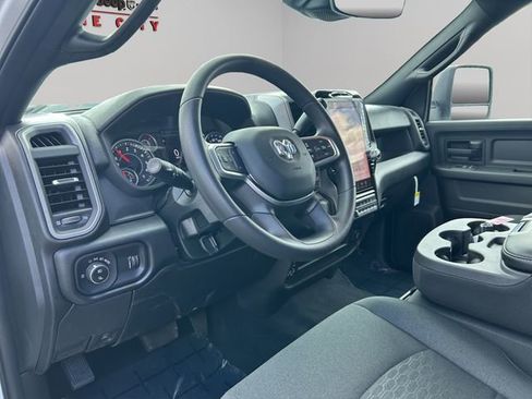 New 2026 RAM 2500 Tradesman AWD/4WD image 25