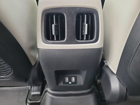 Certified 2023 Hyundai Tucson SEL w/ Convenience Package FWD image 16