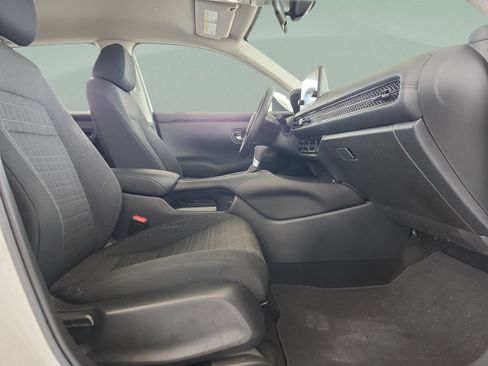 Certified 2023 Honda HR-V LX image 19