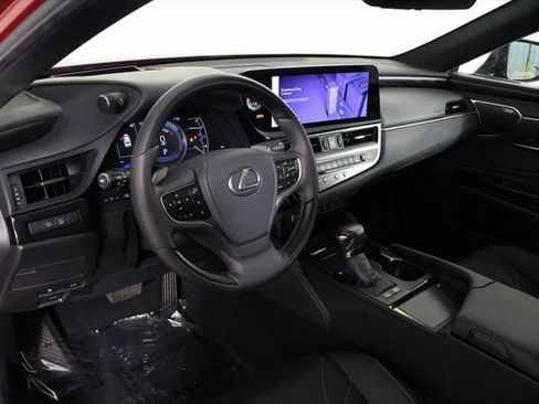 Certified 2024 Lexus ES 300h w/ Luxury Package FWD image 7
