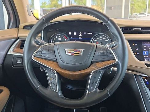 Used 2020 Cadillac XT5 Sportv w/ Platinum Package AWD/4WD image 11