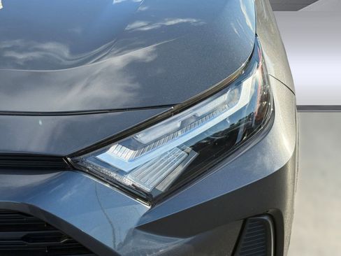 Used 2025 Toyota RAV4 LE image 10