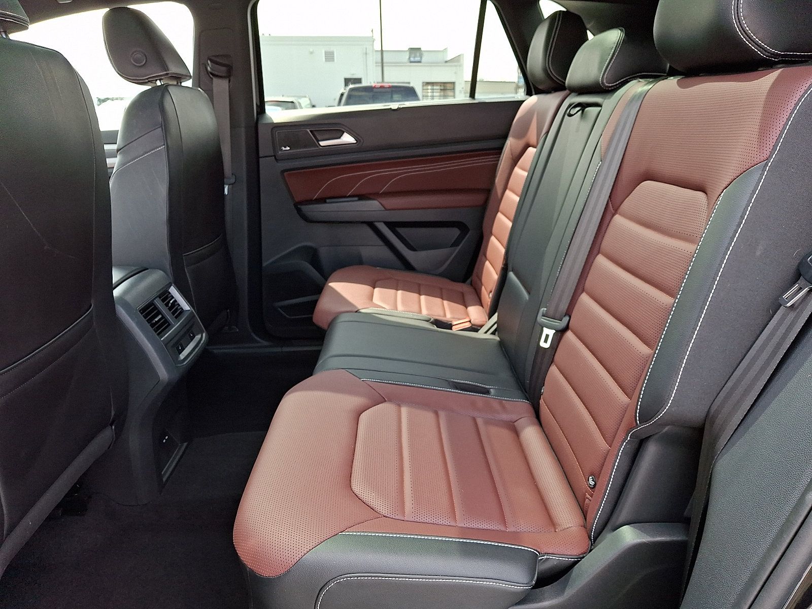 Used 2021 Volkswagen Atlas Cross Sport SEL Premium R-Line AWD/4WD image 10