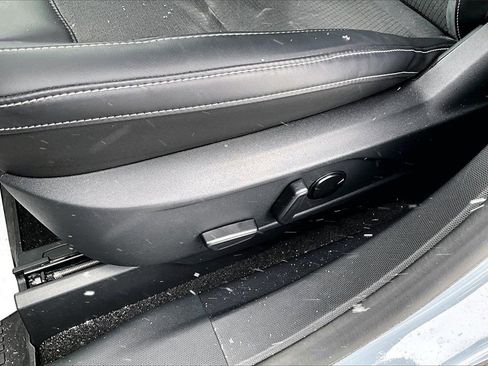 Used 2025 Ford Mustang Mach-E GT image 38