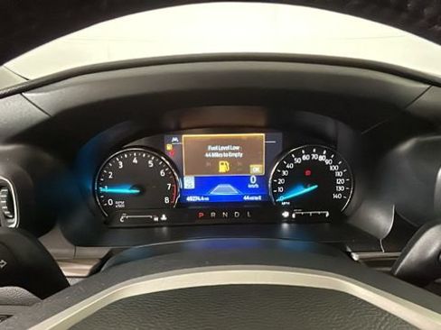 Used 2023 Ford Explorer Limited AWD/4WD image 17