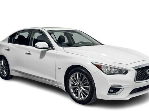 Used 2019 INFINITI Q50 Luxe w/ Cargo Package (L96) image 7