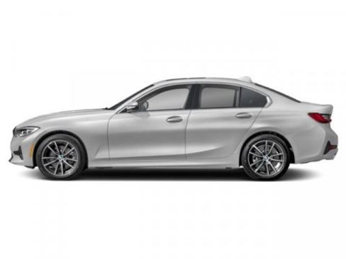 Used 2022 BMW 330i xDrive Sedan w/ Driving Assistance Package image 6