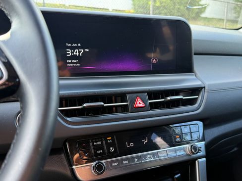 Certified 2024 Kia Seltos EX AWD/4WD image 19