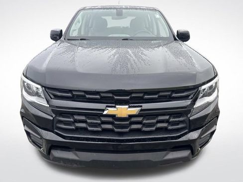 Used 2022 Chevrolet Colorado W/T w/ Custom Special Edition AWD/4WD image 9
